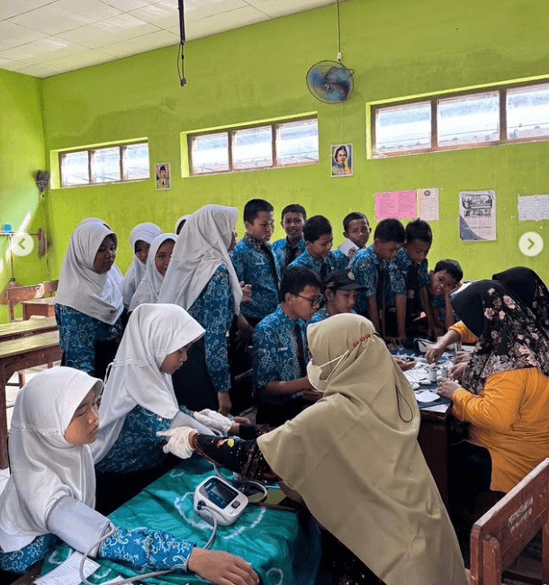 Pemeriksaan Kesehatan Gratis dari Puskesmas Adiwerna